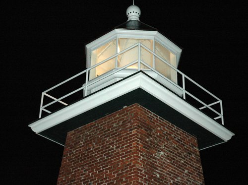 Flash lighthouse photography