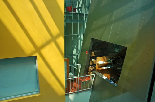 Stata Interior Space