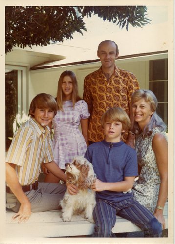 Family-Honolulu-600dpi