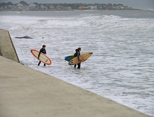 The Paddle Out - Still Looking