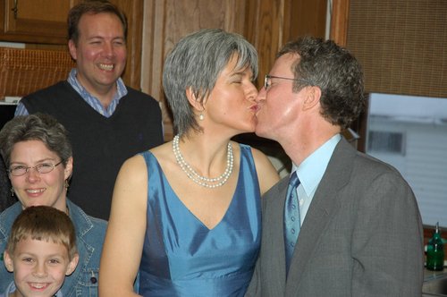 Susan and Steve (K-I-S-S-I-N-G)